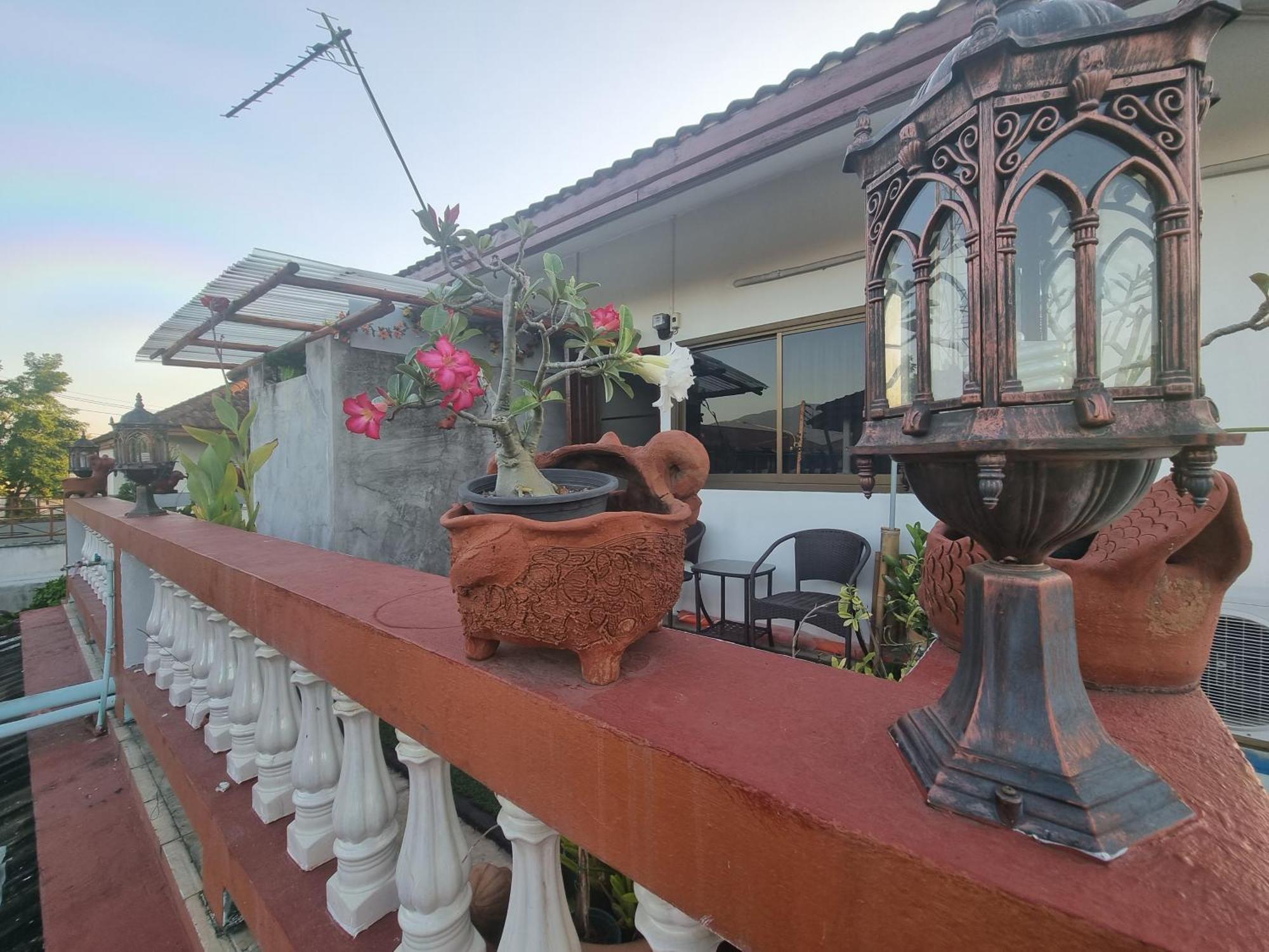 Hotel Hom Baan Chiang Mai Zewnętrze zdjęcie